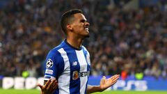 Soccer Football - Champions League - Round of 16 - First Leg - FC Porto v Arsenal - Estadio do Dragao, Porto, Portugal - February 21, 2024 FC Porto's Galeno celebrates scoring their first goal REUTERS/Pedro Nunes