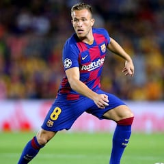 El Barça da el OK a la venta de Arthur y puede fichar a Pjanic