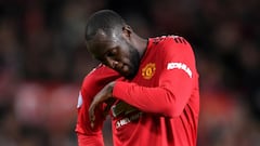 Lukaku left out of Manchester United squad