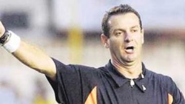 <b>ACUSADO. </b>El árbitro Pereira de Carvalho está acusado de recibir sobornos.