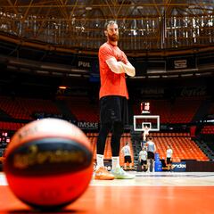 Claver anuncia su retirada