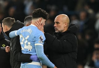 “No es sostenible tener 35 jugadores en plantilla”