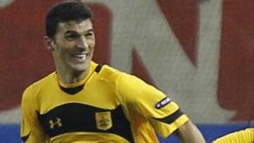 Gol del Aris en el Calderón.