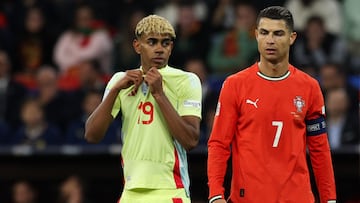 Cristiano le da la mano a Lamine y lo que hace el español ha sido muy criticado
