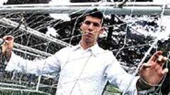 "Sí, tres delanteros somos demasiados"