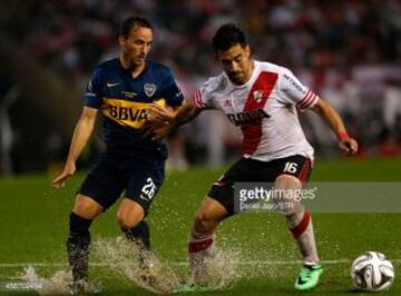 José Pedro Fuenzalida ha participado en tres clásicos. Apertura 2014-15, empate 1-1; Copa Sudamericana 2014, empate 0-0; Copa Sudamericana 2014, triunfo de River 1-0.