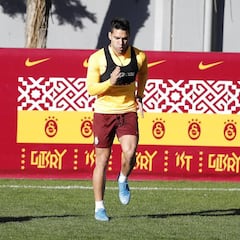 Falcao regresa y hace diferenciado en Galatasaray