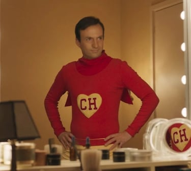 Con un traje hecho por esposa: Así fue como nació el “Chapulín Colorado”