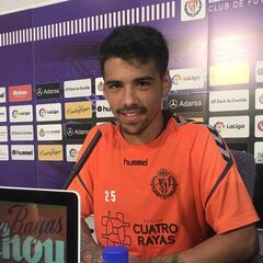 Sulayman se marcha al Almería y Salvador cedido a la Cultural