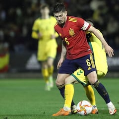 Vencedor abandona la concentración; llega Leo Román