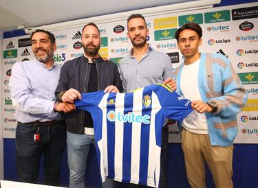 Juanfran: ¡°Si hubiera tenido dudas, estar¨ªa tomando el sol en Valencia¡±