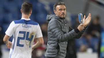 Luis Enrique: "Isco lleva años tirando del carro"