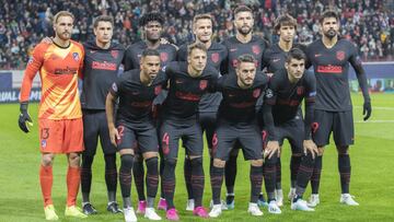 Once del Atlético contra el Lokomotiv.