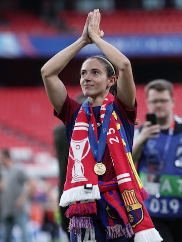 Aitana Bonmatí, autora del primer gol, muy feliz con la victoria. 