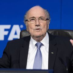 Joseph Blatter cree que tuvo que dejar la FIFA por la presión de la
justicia estadounidense