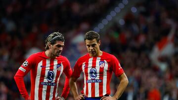 De Paul y Azpilicueta, en el partido jugado en el Cívitas Metropolitano ante el Borussia Dortmund.