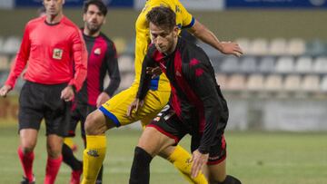 Máyor formará en punta con Lekic.