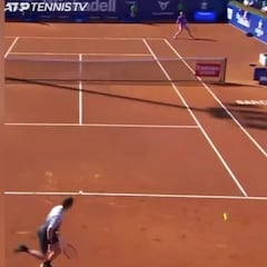 La derecha supersónica de Nadal a 148 km/h limpiando la línea