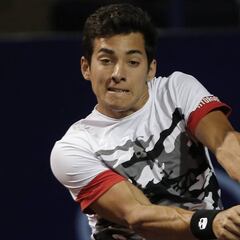 Garín festeja el Top 100 con un paso a semifinales en Lima