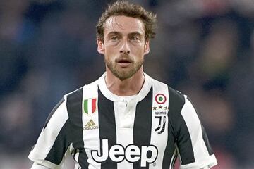Mediocampista italiano con basta experiencia en la Serie A de Italia. Tras 10 años con la Juventus quedó libre, en abril de este año fue operado de la rodilla y aún espera una última oportunidad con algún equipo.