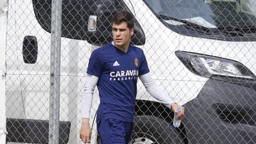 Soro, de camino al gimnasio.