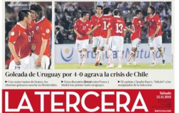 Luego de la indisciplina de cinco jugadores en el episodio del 'Bautizazo',  Chile es goleado 4-0 ante Uruguay en Montevideo el 11 de noviembre de 2011.