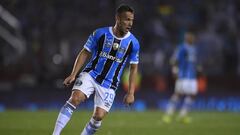 Arthur, durante un partido de la Libertadores con el Gremio.