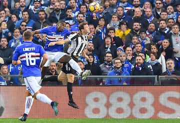 Duván Zapata figurón ante la Juve