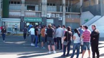 El Elche ha puesto a la venta 4.700 entradas.