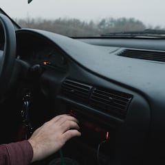 Tus viajes en coche, mejor con este transmisor FM con bluetooth