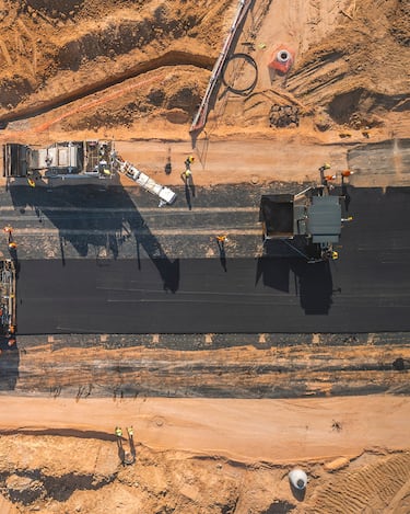 Será todo un desafío para los pilotos ya que tendrá una longitud de medio metro con un peralte del 24%.