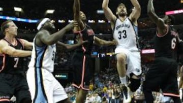 Los Grizzlies se agarran a los playoffs a costa del campeón