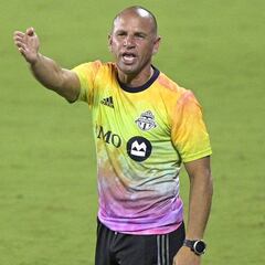 Toronto FC destituye a Chris Armas tras goleada ante D.C. United