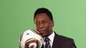Pelé: "Maradona no es un buen entrenador y es un excéntrico"