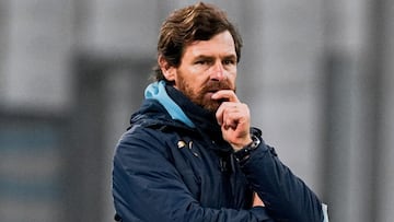 El técnico portugués durante un partido de Ligue 1