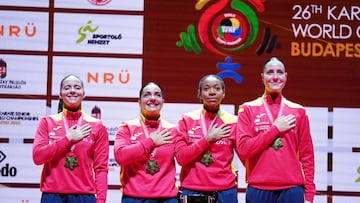 El equipo femenino de kumite formado por Isabel Nieto Mejías, María Torres García, Carlota Fernández-Ossorio y Adriana Gil Álvarez.