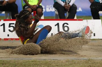 Caterine Ibargüen gana la medalla de oro en el salto triple de los Juegos Centroamericanos y del Caribe Barranquilla 2018. Urrutia fue medalla de plata