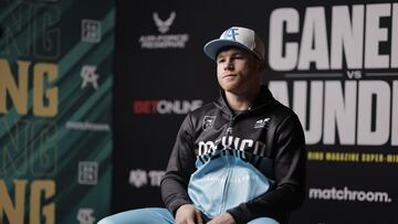 May 5, 2021; Dallas, TX; Saul -Canelo- Alvarez (MEX) during the photo session before his of their WBC, WBA and WBO unification bout at AT-T Stadium against Billy Joe Saunders (GBR) on May 8, 2021 .
<br><br>
5 de mayo de 2021; Dallas, TX; Saul -Canelo- Alvarez (MEX) durante el dia de sesion fotografica previo a su de su pelea de unificacion del WBC, WBA y WBO en el AT-T Stadium contra Billy Joe Saunders (GBR) el proximo 8 de mayo de 2021.