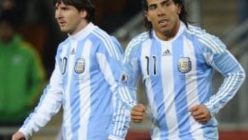 Messi-Tévez: el mejor del mundo contra el jugador del pueblo