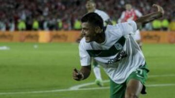 Duque anotó el primer gol en la final en Bogotá.