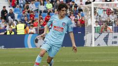 Camello, en el Levante-Atl&eacute;tico en el que marc&oacute; y se convirti&oacute; en el tercer jugador m&aacute;s joven de la historia del Atl&eacute;tico en hacerlo.