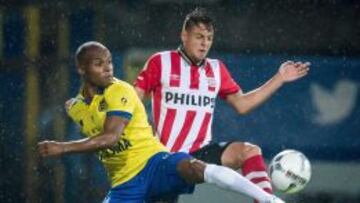 Santiago Arias, titular indiscutido del PSV holand&eacute;s