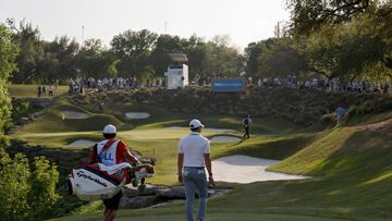 AUSTIN, TEXAS - MARCH 26: Rory McIlroy of Northern Ireland walks across the 17th hole during day five of the World Golf Championships-Dell Technologies Match Play at Austin Country Club on March 26, 2023 in Austin, Texas.   Mike Mulholland/Getty Images/AFP (Photo by Mike Mulholland / GETTY IMAGES NORTH AMERICA / Getty Images via AFP)