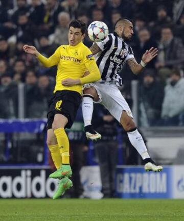 Vidal chocó toda la tarde con Sahin. 