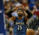 Mo Williams se va a los Hornets para apuntalar los playoffs