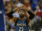 Mo Williams se va a los Hornets para apuntalar los playoffs