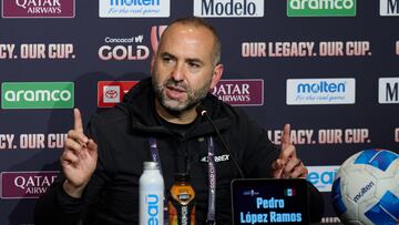 Pedro Lopez head coach of Mexico during the Semifinals match between Brazil and Mexico (Mexican National Team) as part of the Concacaf Womens Gold Cup 2024, at Snapdragon Stadium on March 06, 2024 in San Diego, California, United States.