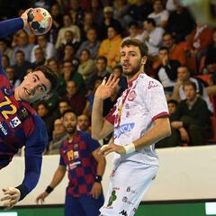 El Barça no le concede opción alguna al Ademar León