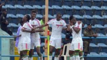 Thievy celebrando su gol durante el partido Nigeria-Congo