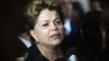Dilma Rousseff apoya a Neymar y anima a unirse a la 'canarinha'